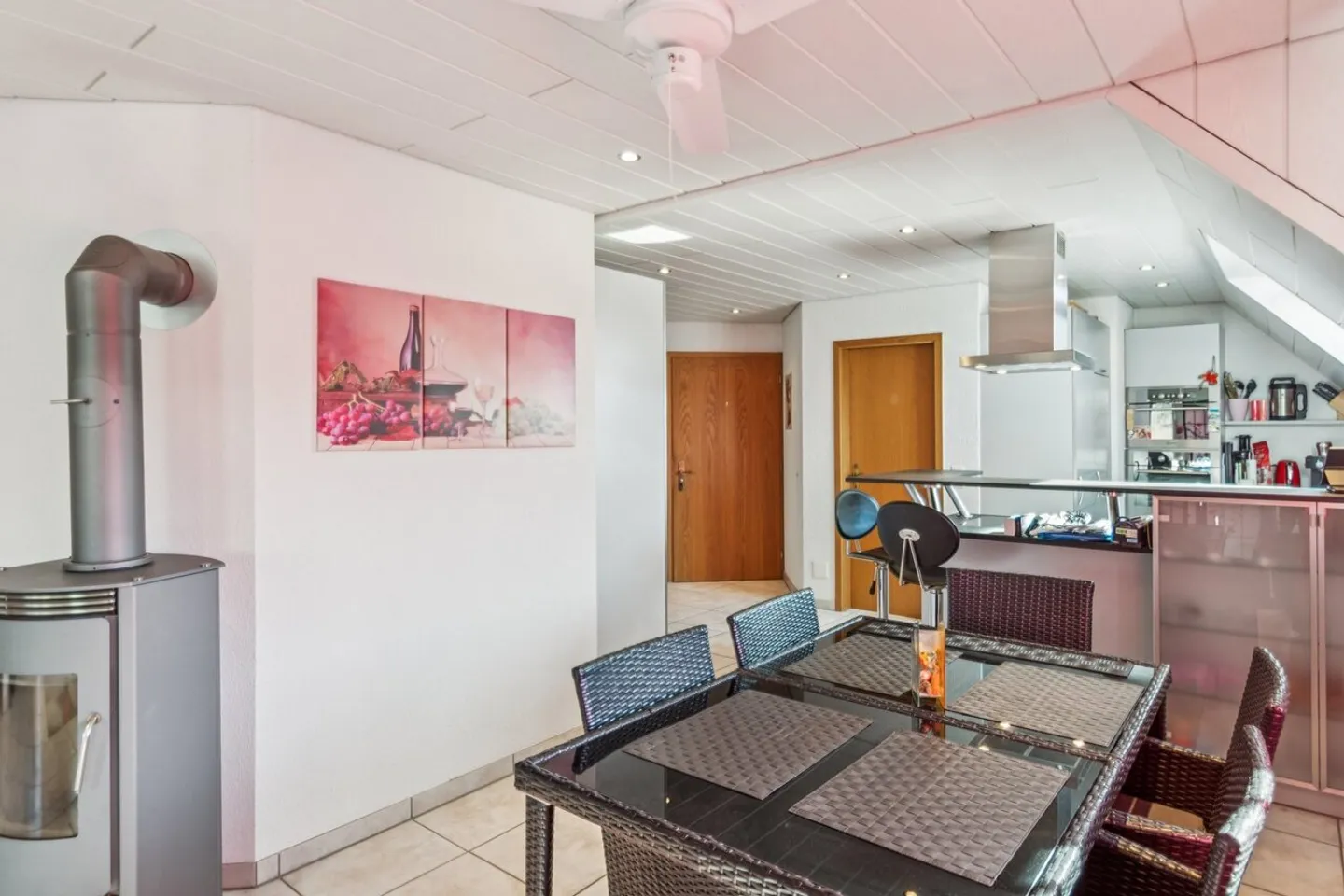 Prestigeträchtiges Duplex 5.5 Zimmer "Füße im Wasser" mit Kletterraum - Foto 8 von 13