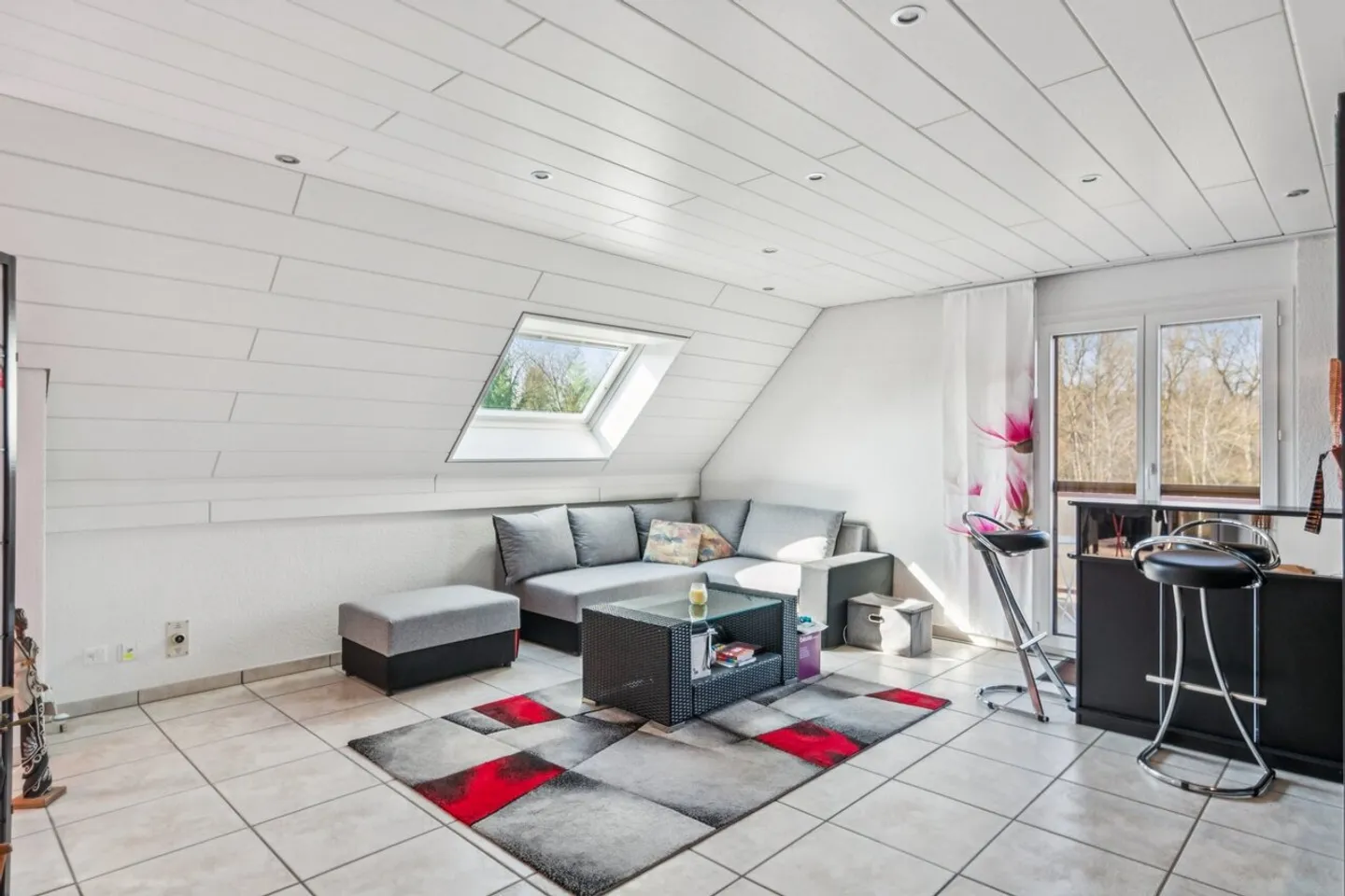 Prestigeträchtiges Duplex 5.5 Zimmer "Füße im Wasser" mit Kletterraum - Foto 9 von 13