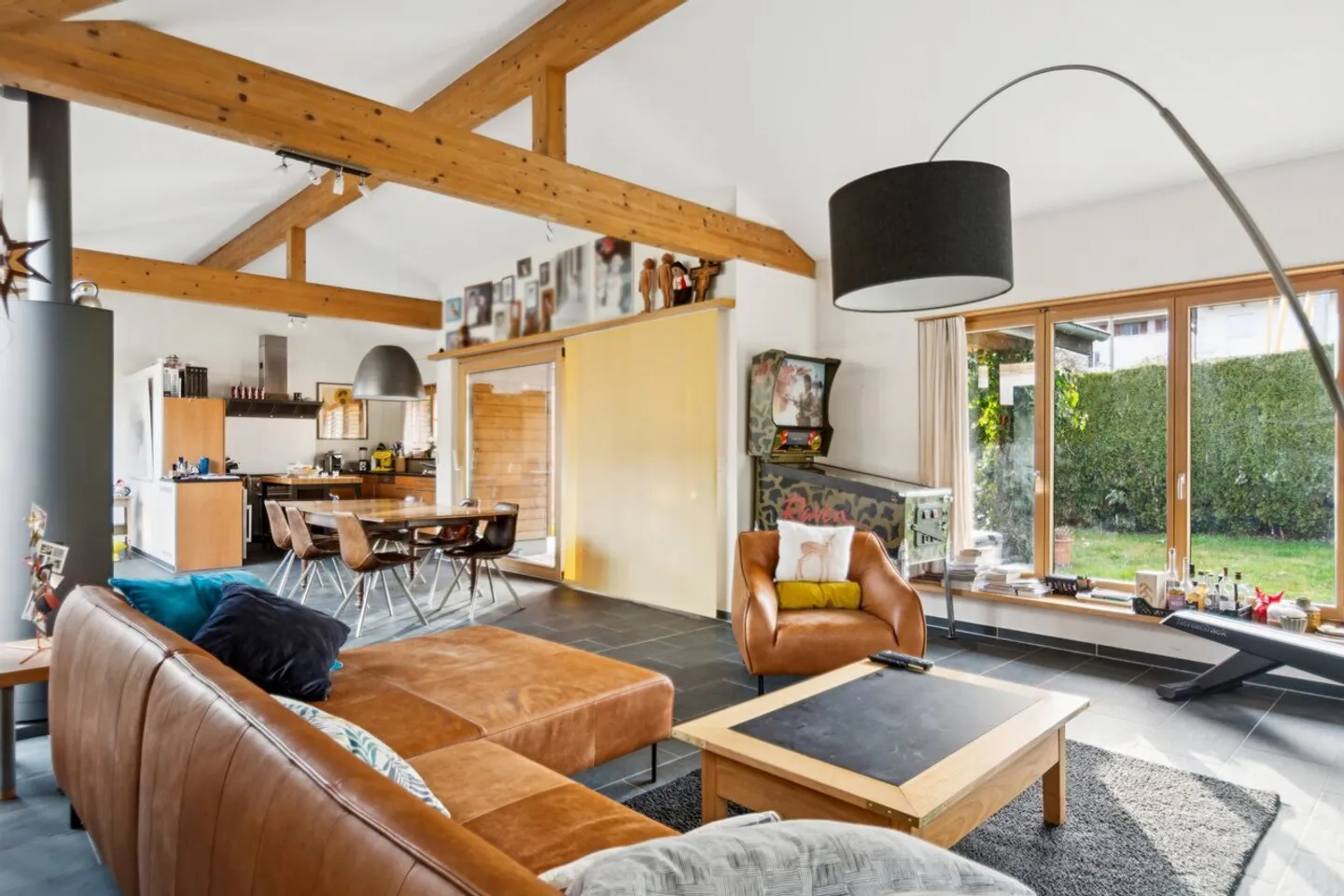 The Art of Natural Living: A Timeless Residence in Perrefitte - Photo 12 of 13