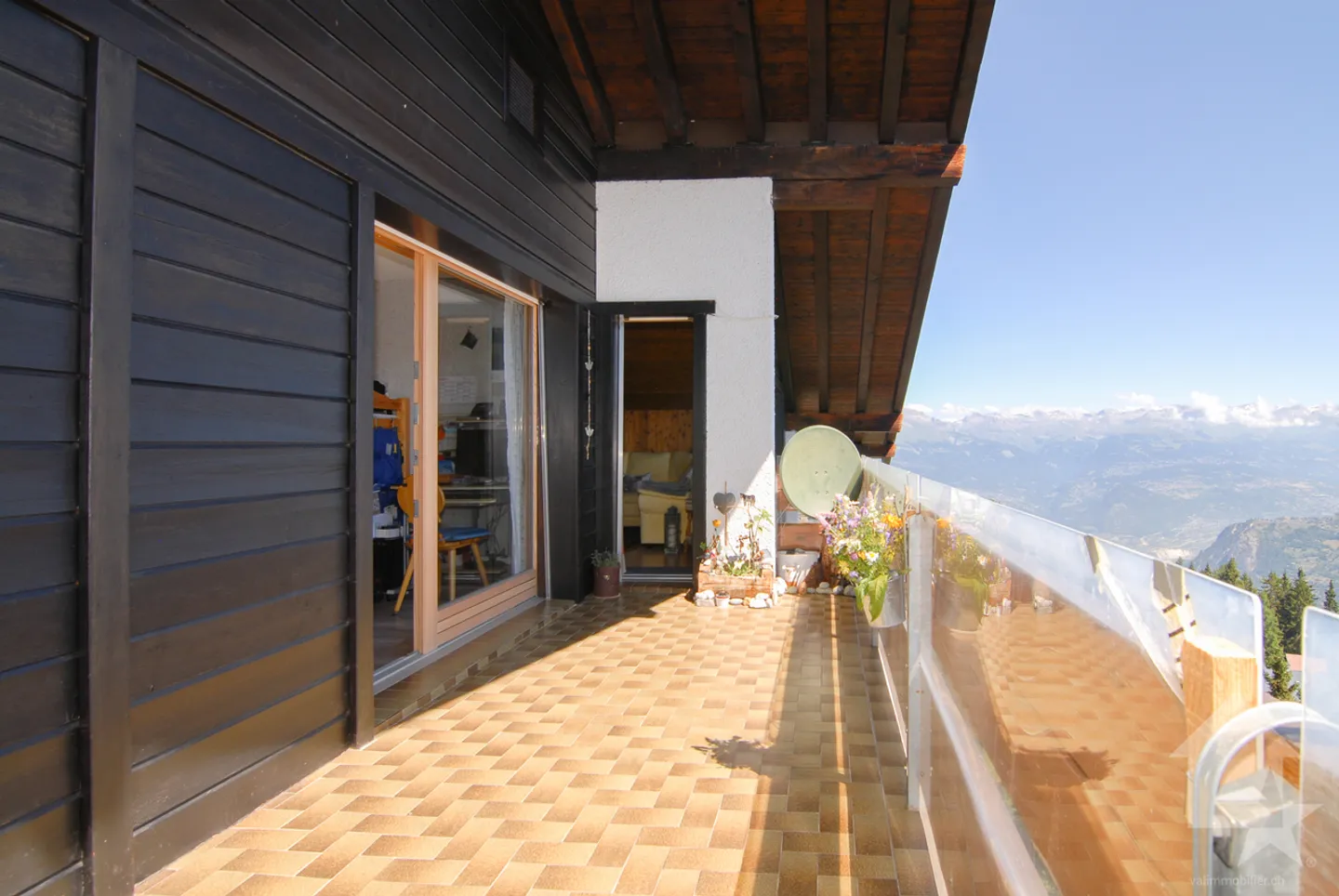 Apartment at the foot of the slopes of the 4 Valleys with panoramic view - Photo 8 of 13