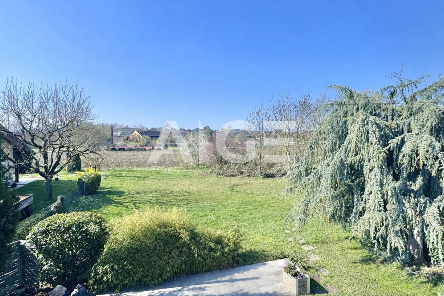 Villa Mitoyenne Lumineuse - Photo 2 sur 4