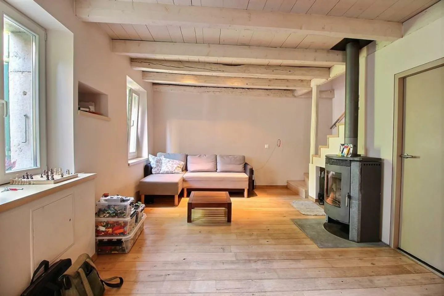 Casa di villaggio con carattere antico. - Foto 2 di 13