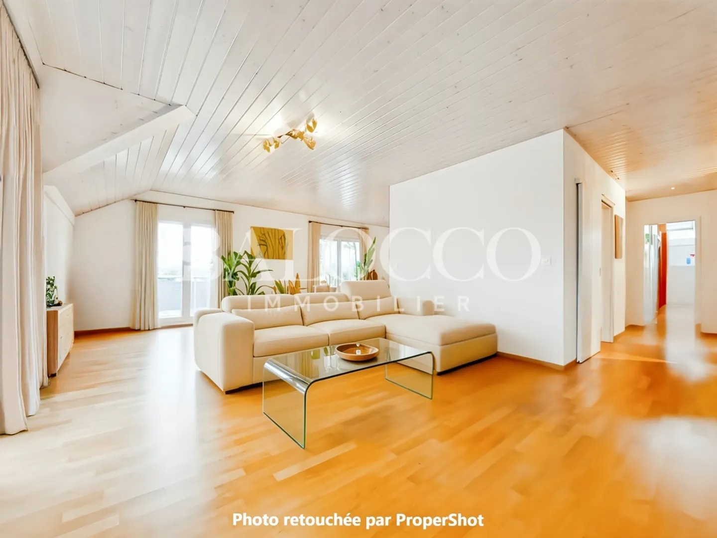 Sehr schöne Wohnung mit Terrasse, ruhig - Foto 1 von 8