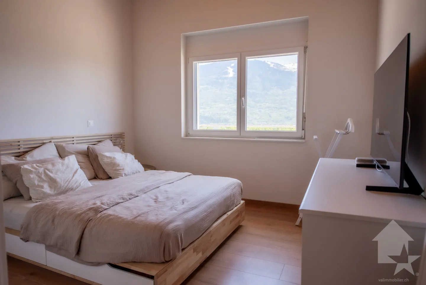 Superbe Attique avec Vue Alpine - Photo 8 sur 13