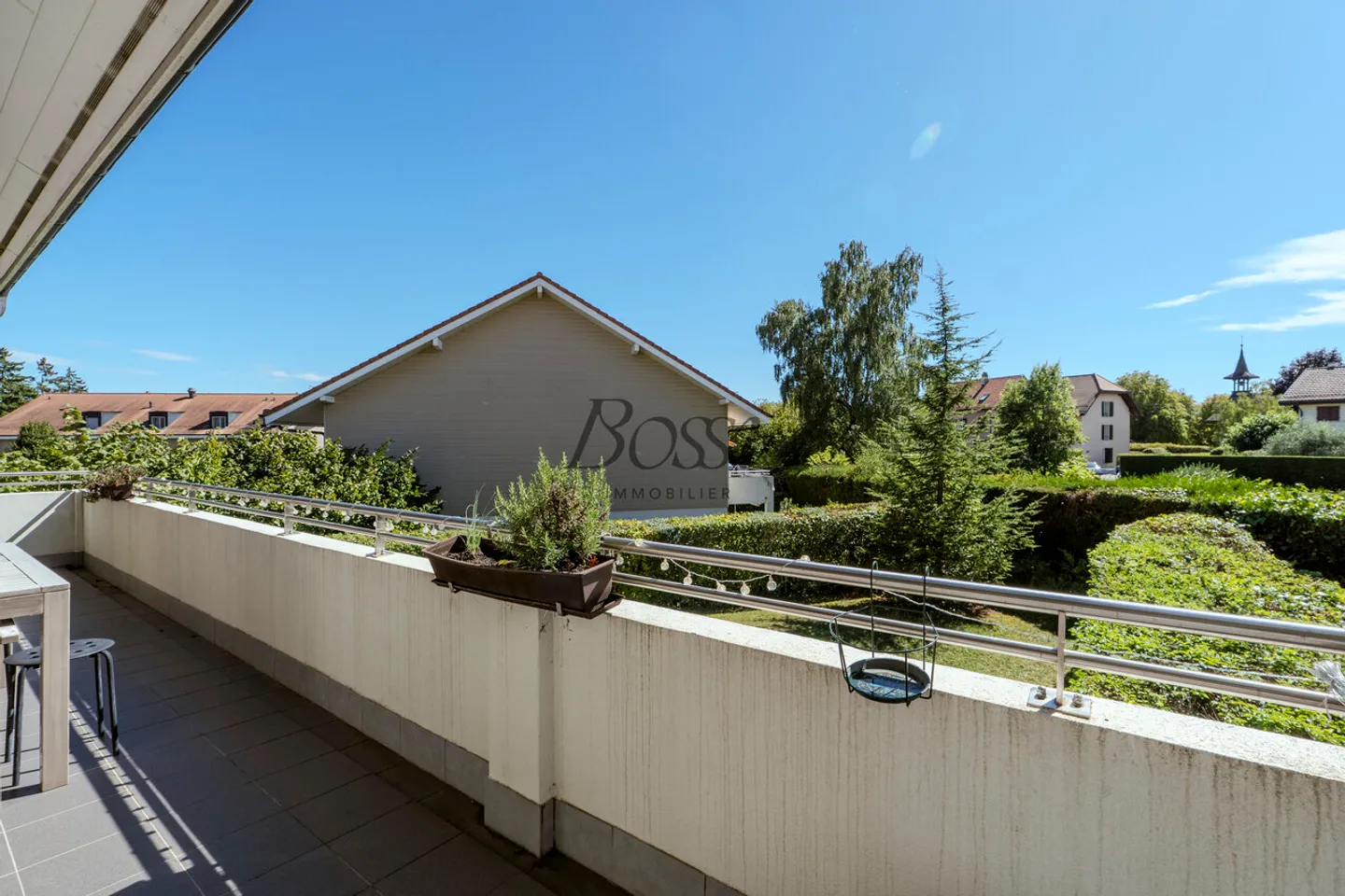 Duplex with terrace, unobstructed view 10 minutes from Nyon station - Photo 13 of 13