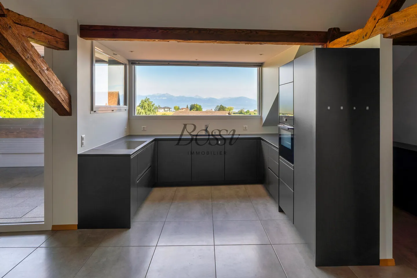 Comme une maison : cachet, volumes, vue lac et gare à 700 m - Foto 6 von 13