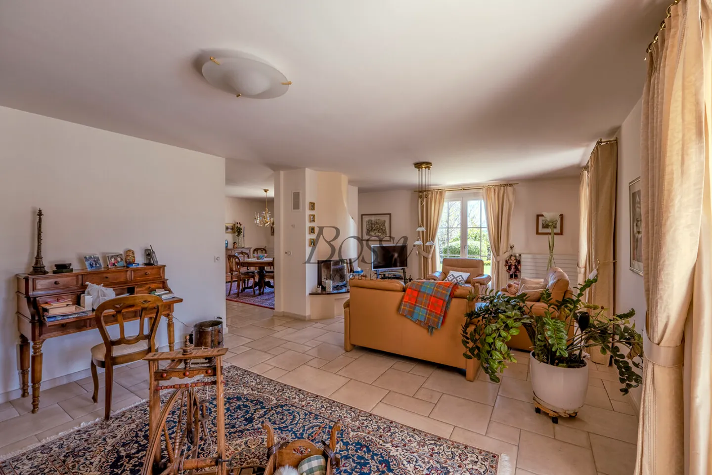 Beautiful individual house with pool and great potential - Photo 11 of 13