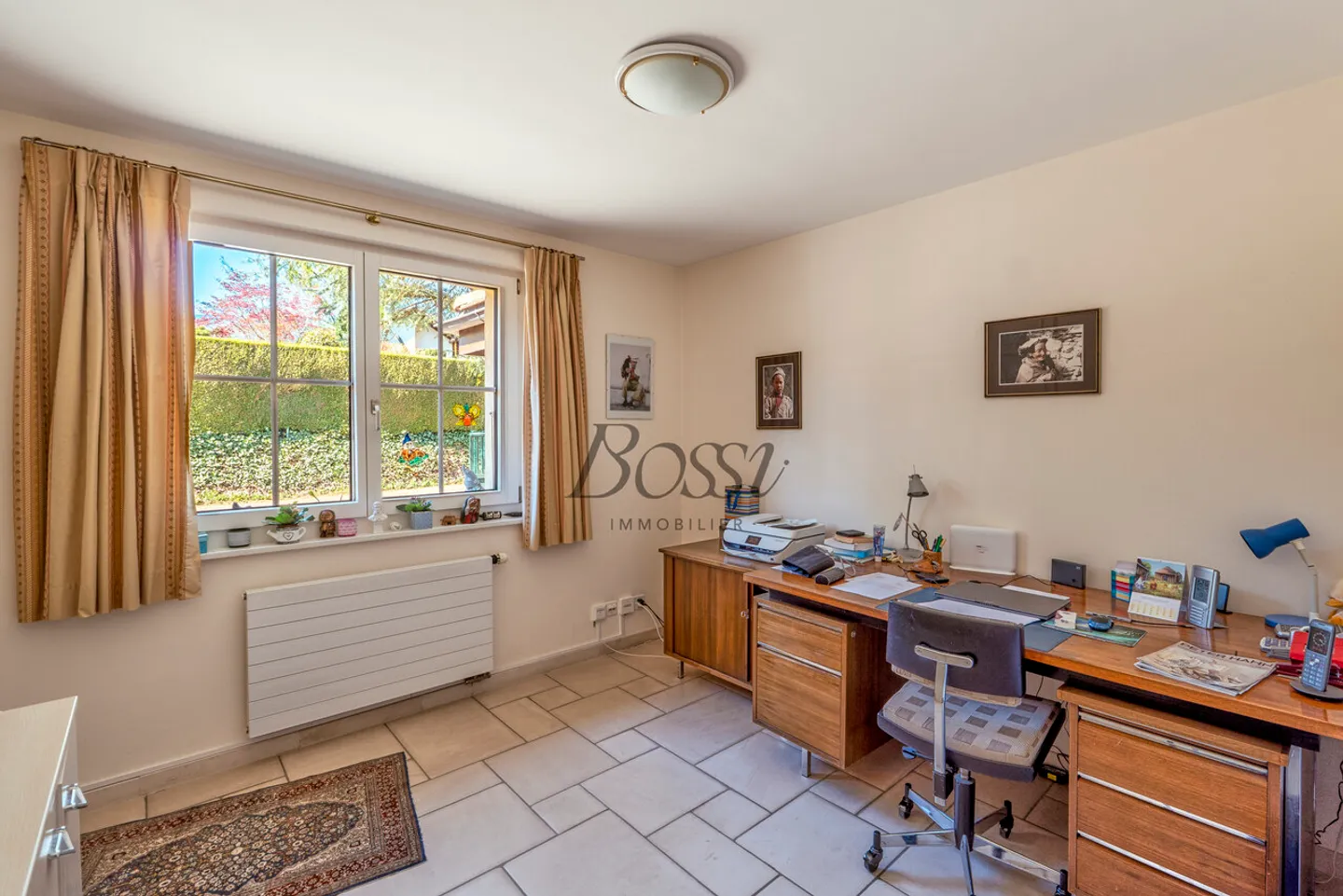 Beautiful individual house with pool and great potential - Photo 13 of 13