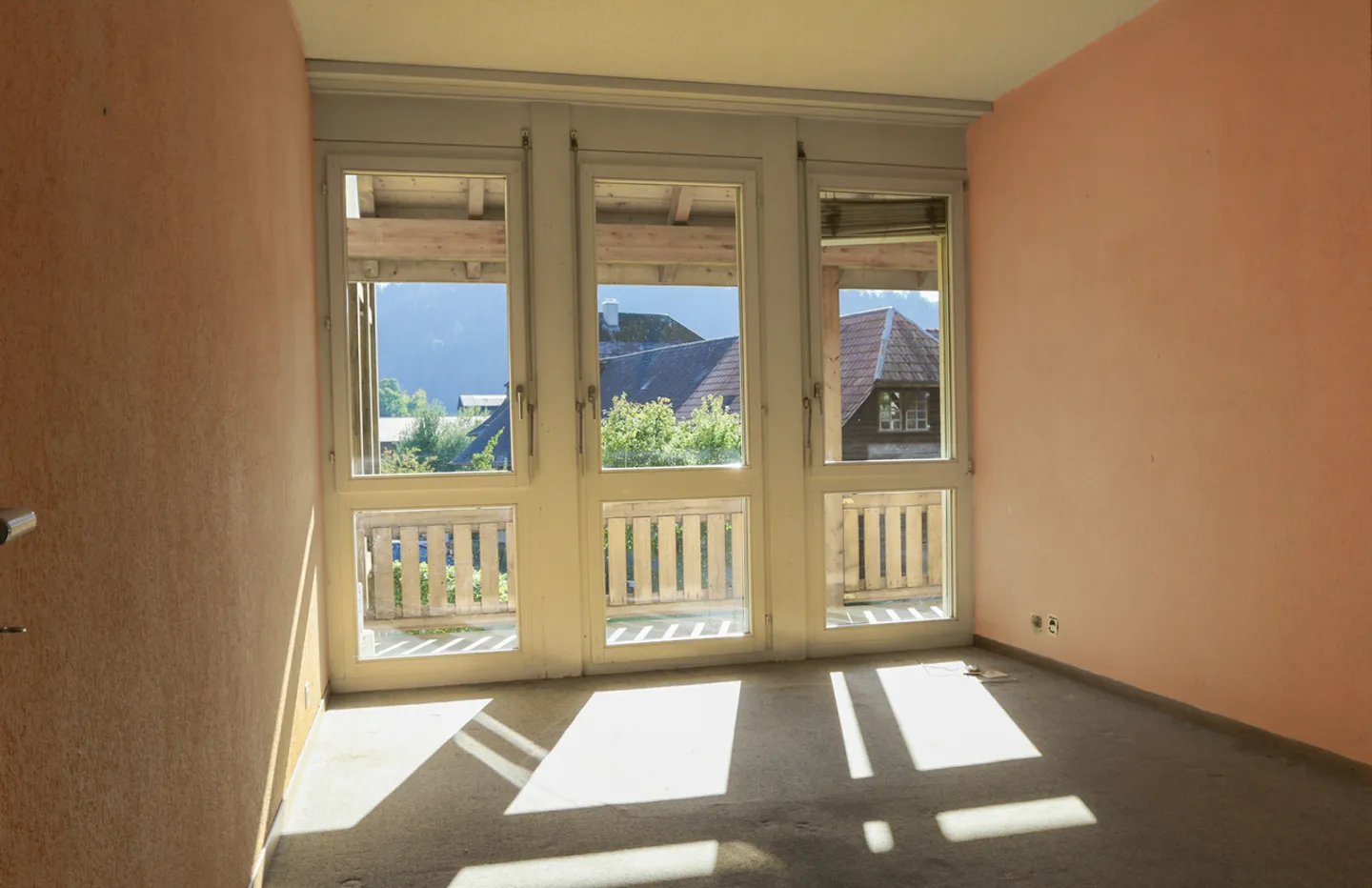 For Sale in Central Location, 5½ Room Apartment - to Renovate - Photo 8 of 13