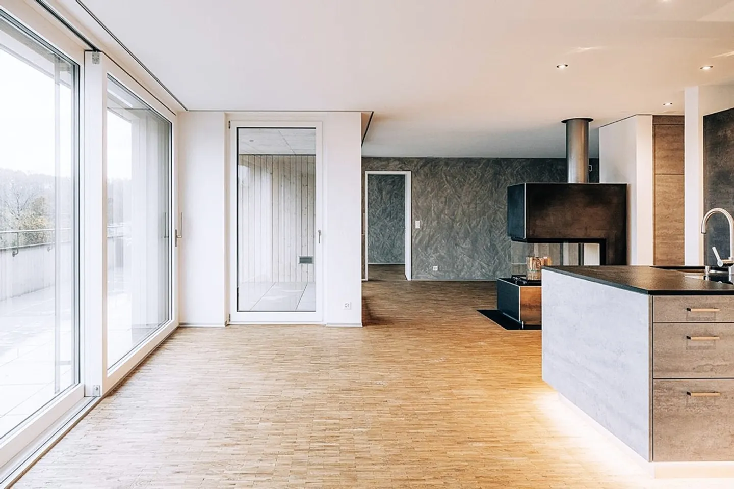 Superbe appartement en attique à Niederönz - Photo 3 sur 7