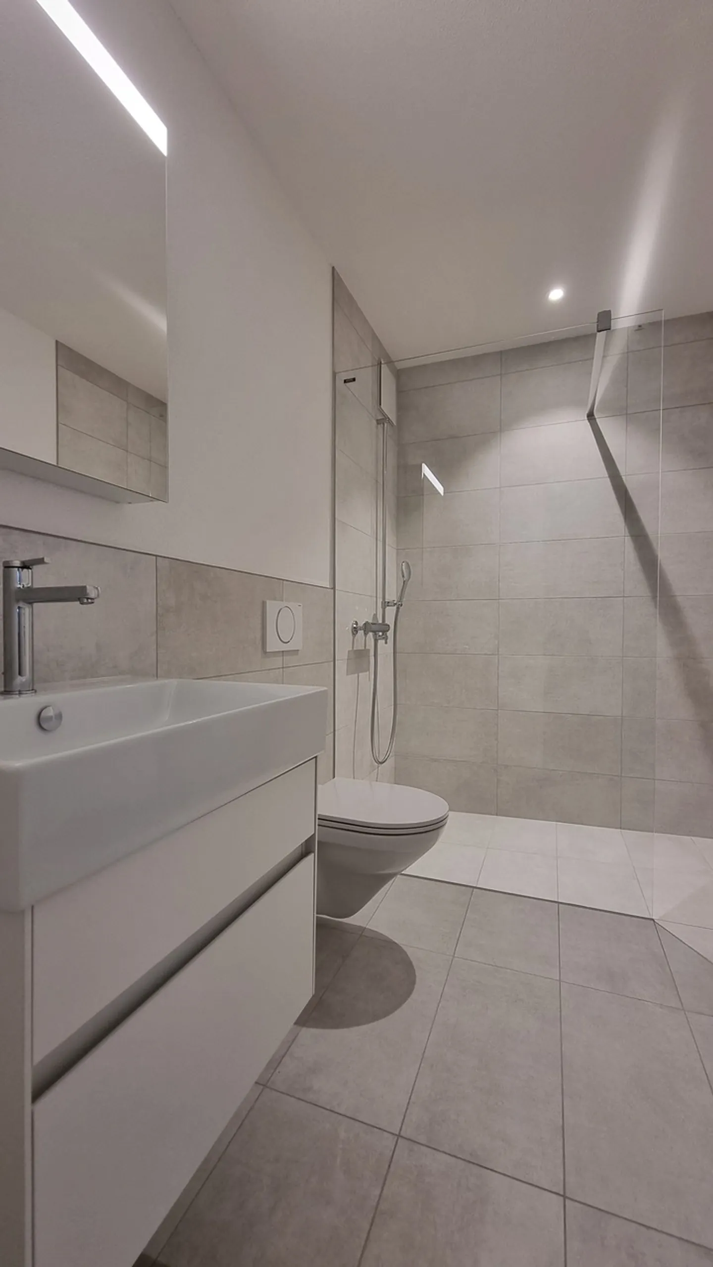 zu vermieten in Zollbrück 2 ½ Zi.-Wohnung im EG - Foto 3 di 9
