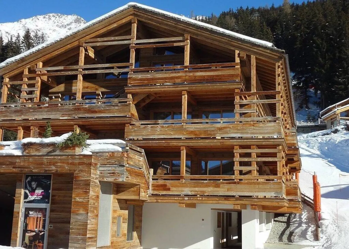 Magnifique résidence au pied des pistes - Photo 10 sur 12