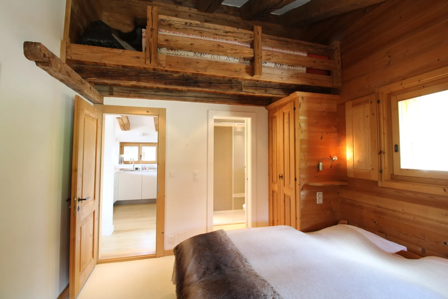 Super chalet vicino alla pista/golf degli Esserts! - Foto 6 di 13