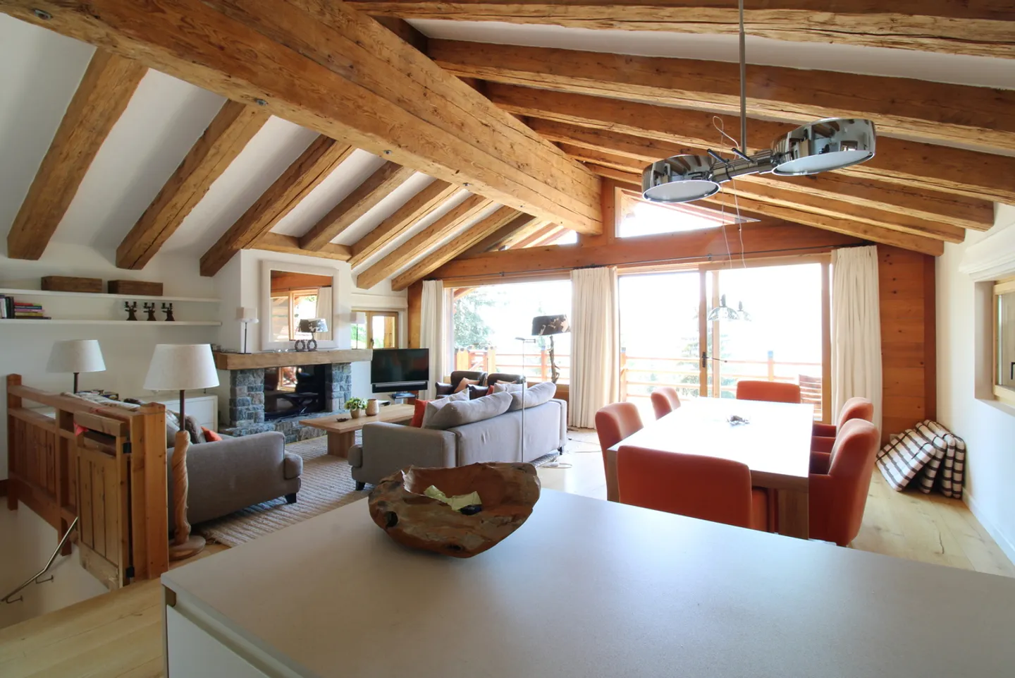 Super chalet vicino alla pista/golf degli Esserts! - Foto 4 di 13