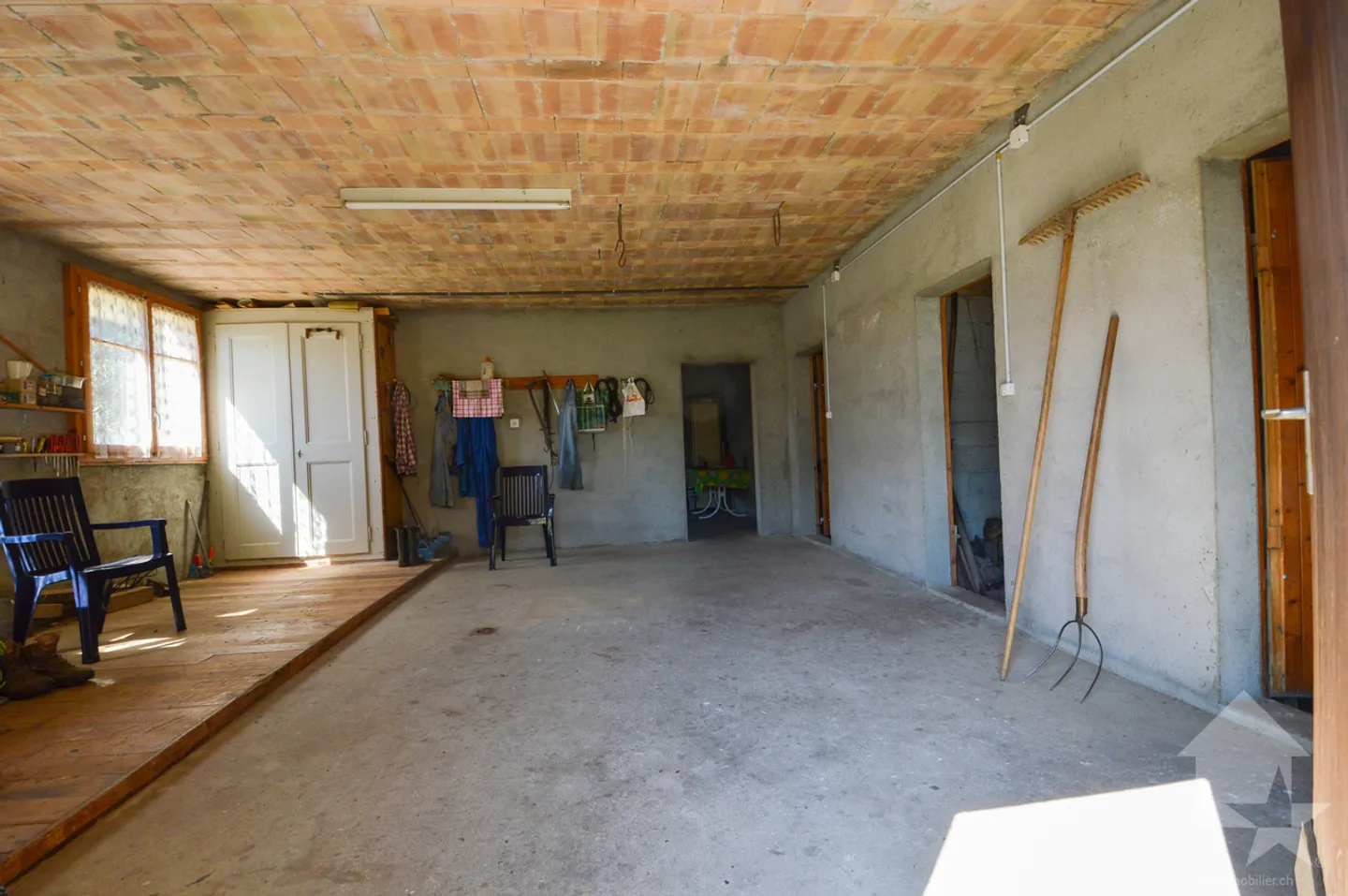 Casa da ristrutturare in ottima posizione - Foto 9 di 10