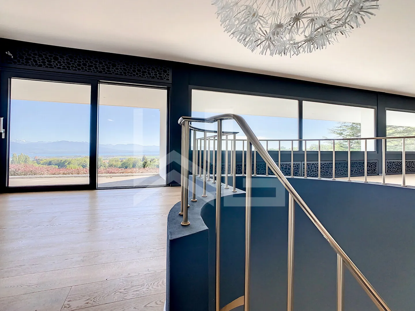 A breathtaking view - Photo 11 of 12