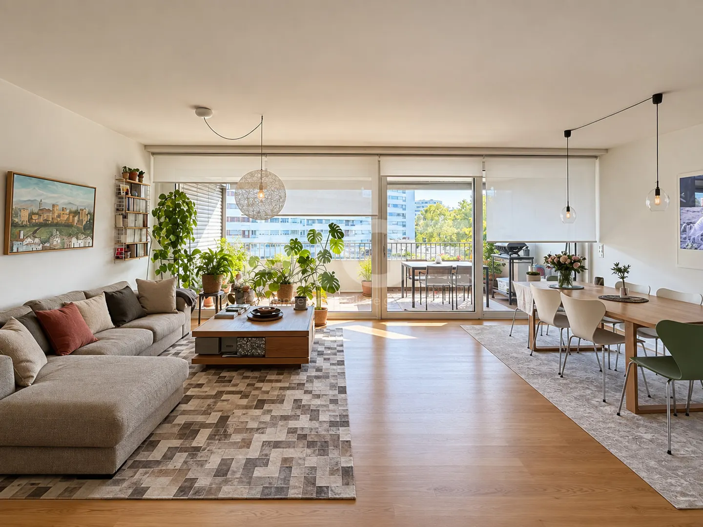 Elegante 5-Zimmer-Wohnung in einer prestigeträchtigen Residenz - Foto 2 von 9