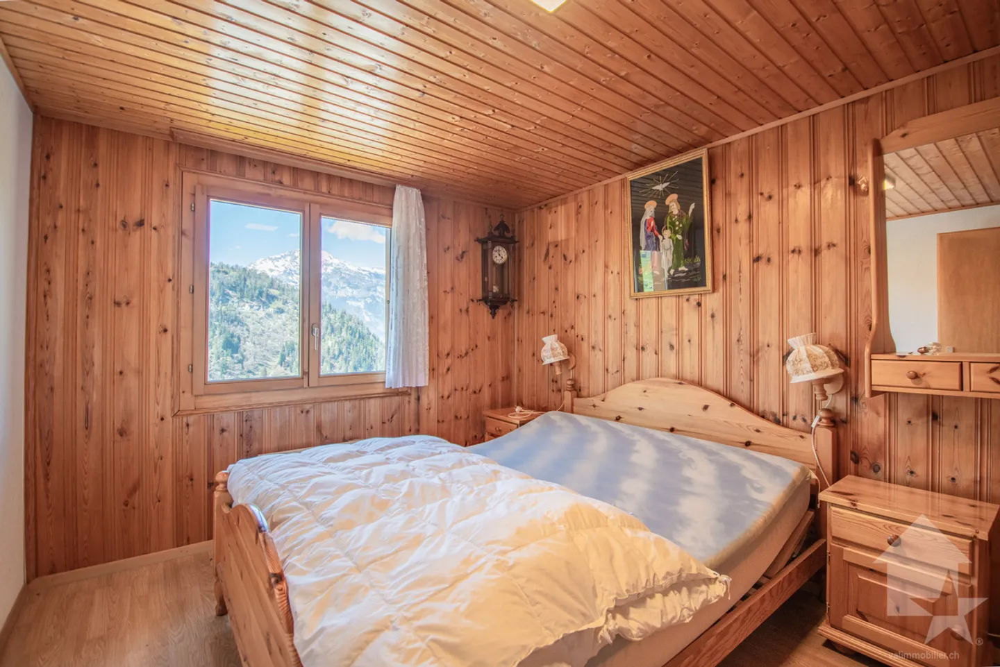 Little haven of peace with panoramic view in Isérables - Photo 11 of 13