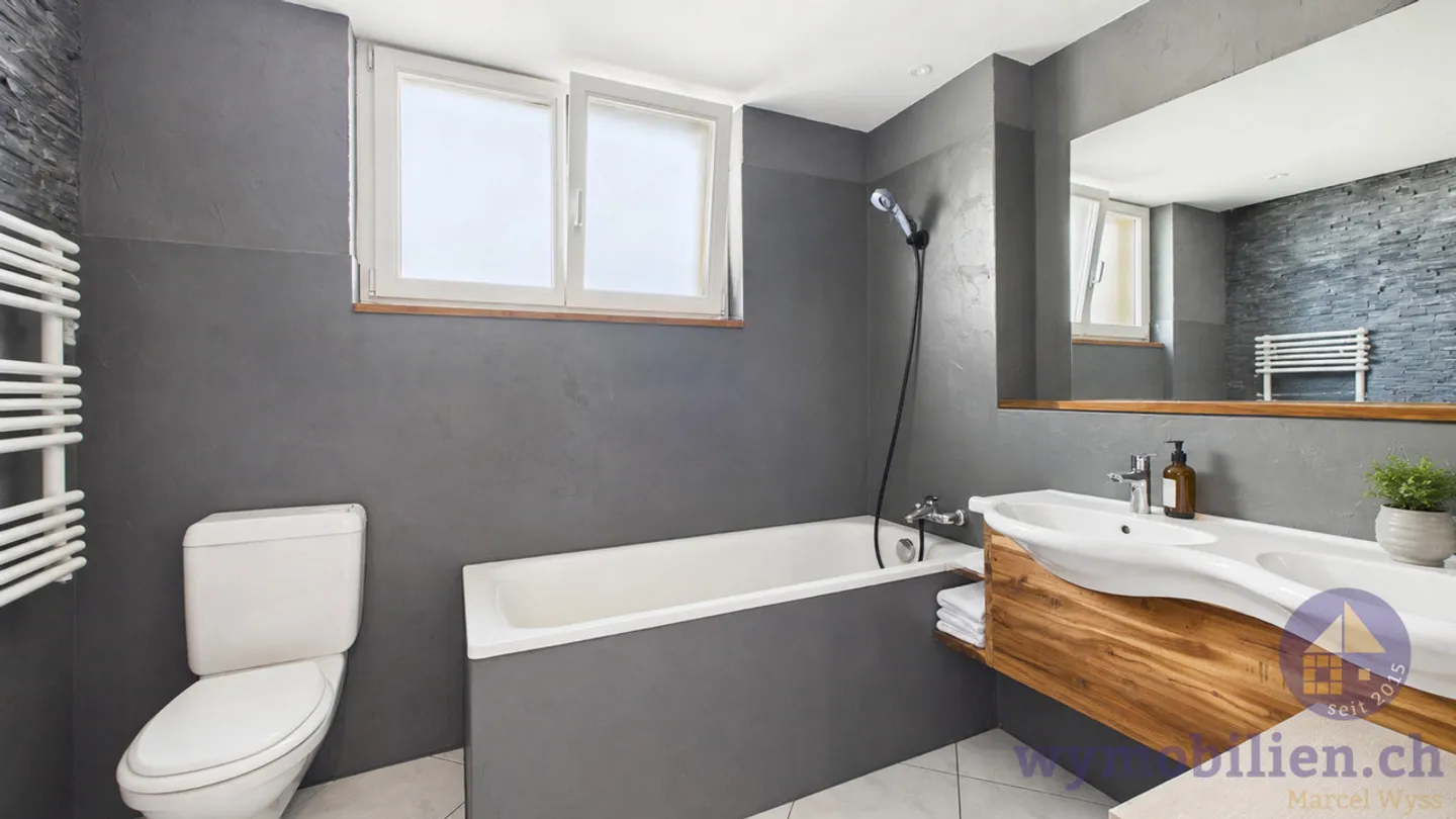Grosszügige 3.5-Zimmer-Eigentumswohnung mit 30 m² Terrasse in Gümligen - Photo 10 sur 13