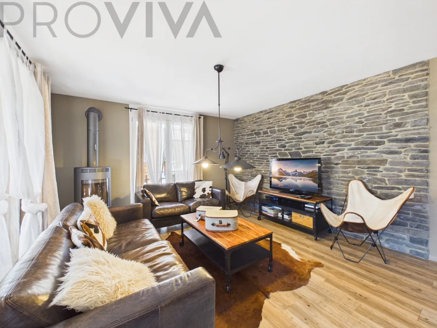 Entre Piste et Panorama - Votre nouvelle maison à Grächen - Photo 3 sur 7