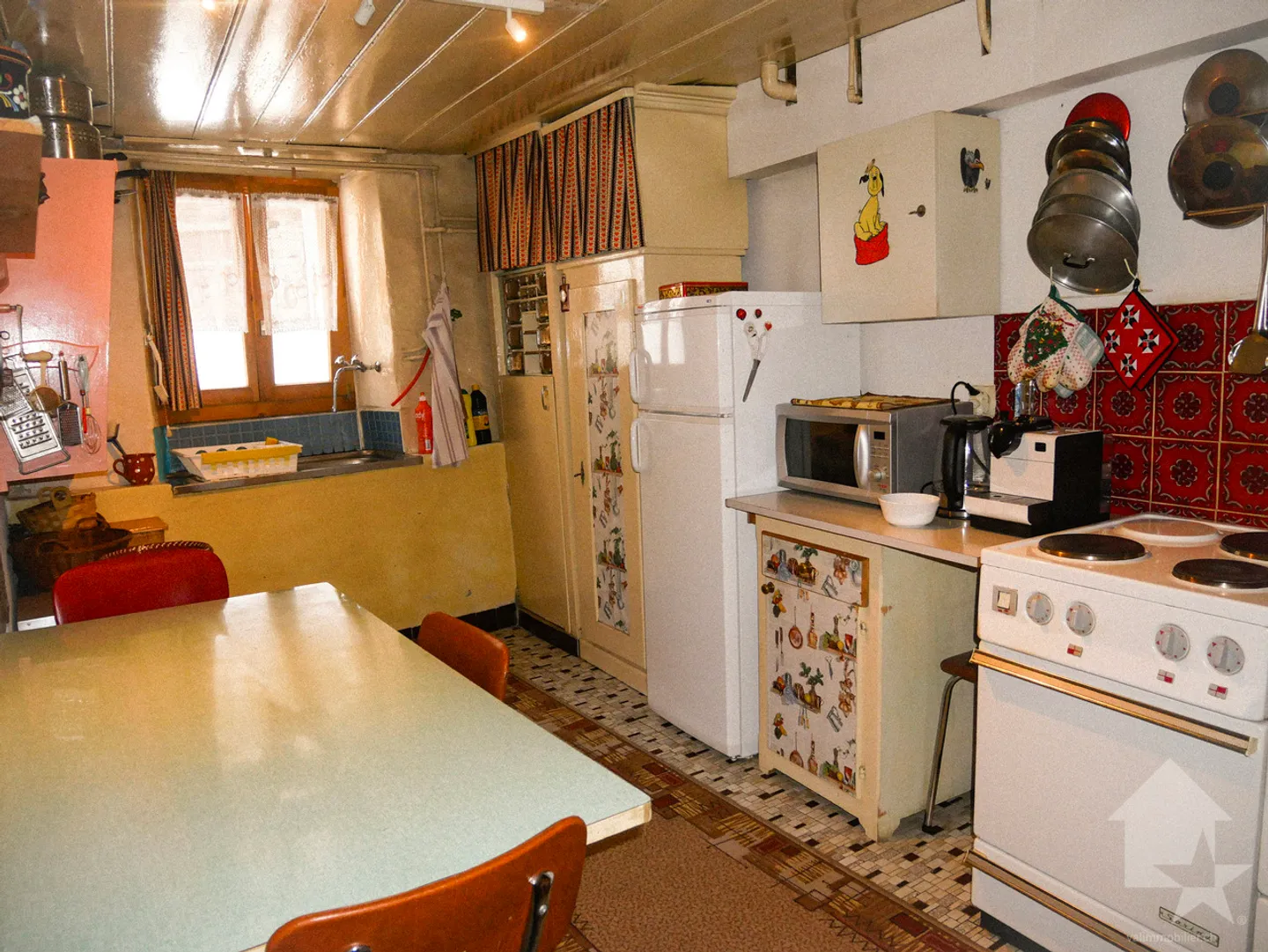 Autentica e spaziosa casa di villaggio del XVIII secolo - Foto 3 di 13
