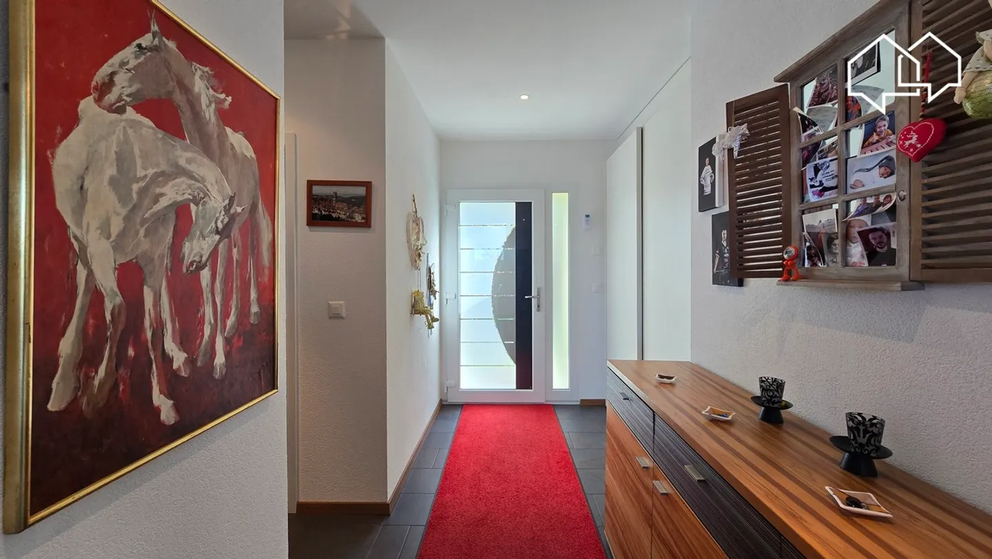 Moderne Villa mit 2 Wohnungen auf einem 1400m² großen Grundstück - Foto 5 von 13