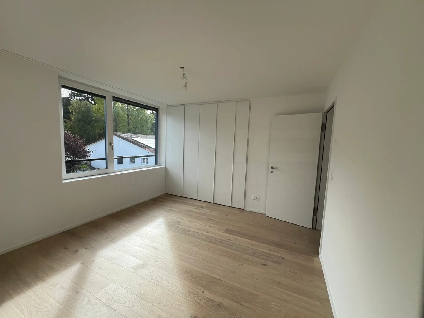Attico eccezionale - Eleganza architettonica vicino al centro città! - Foto 5 di 7