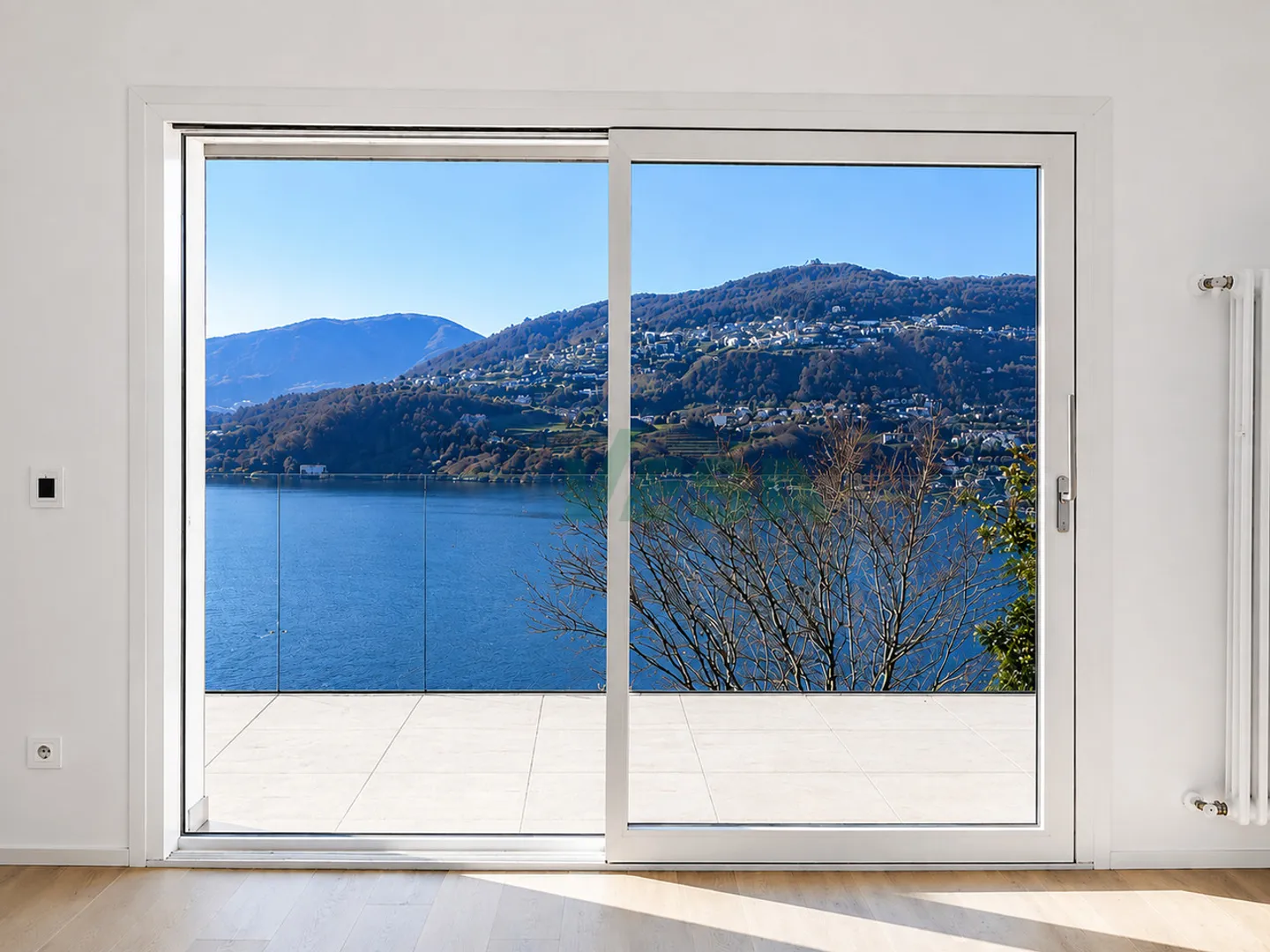 Elegante appartamento monolocale con magnifica vista lago - Foto 6 von 11