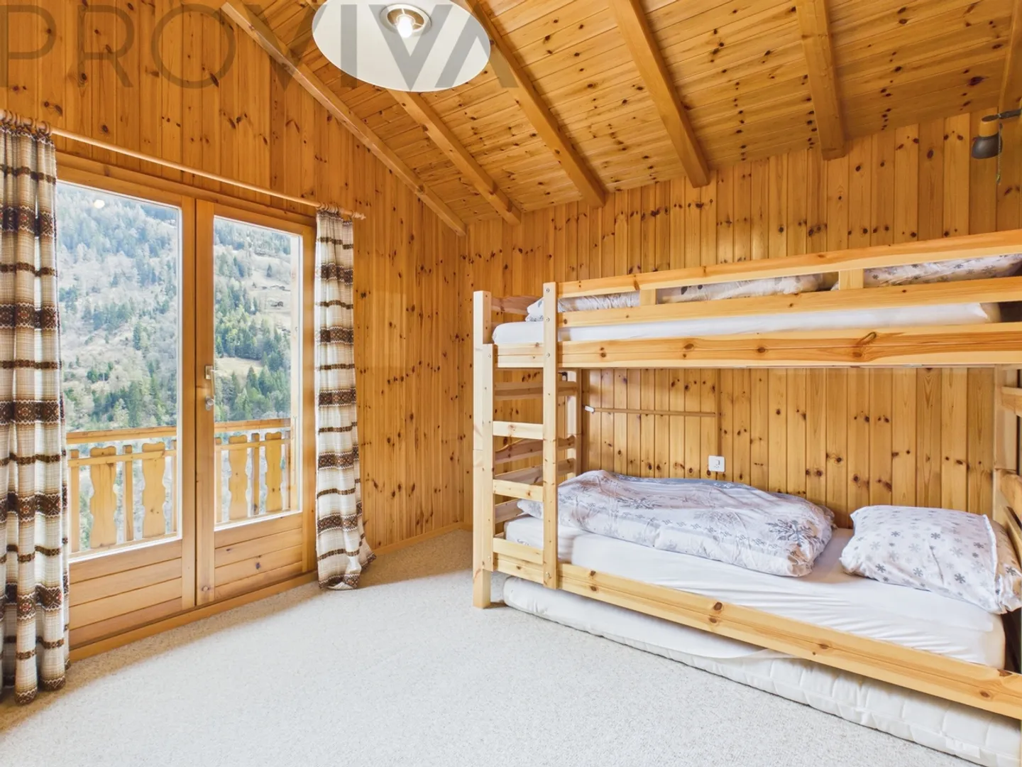 Chalet im Val d'Hérens - Aussicht, Charme & Nähe zu den Skigebieten - Foto 6 von 8
