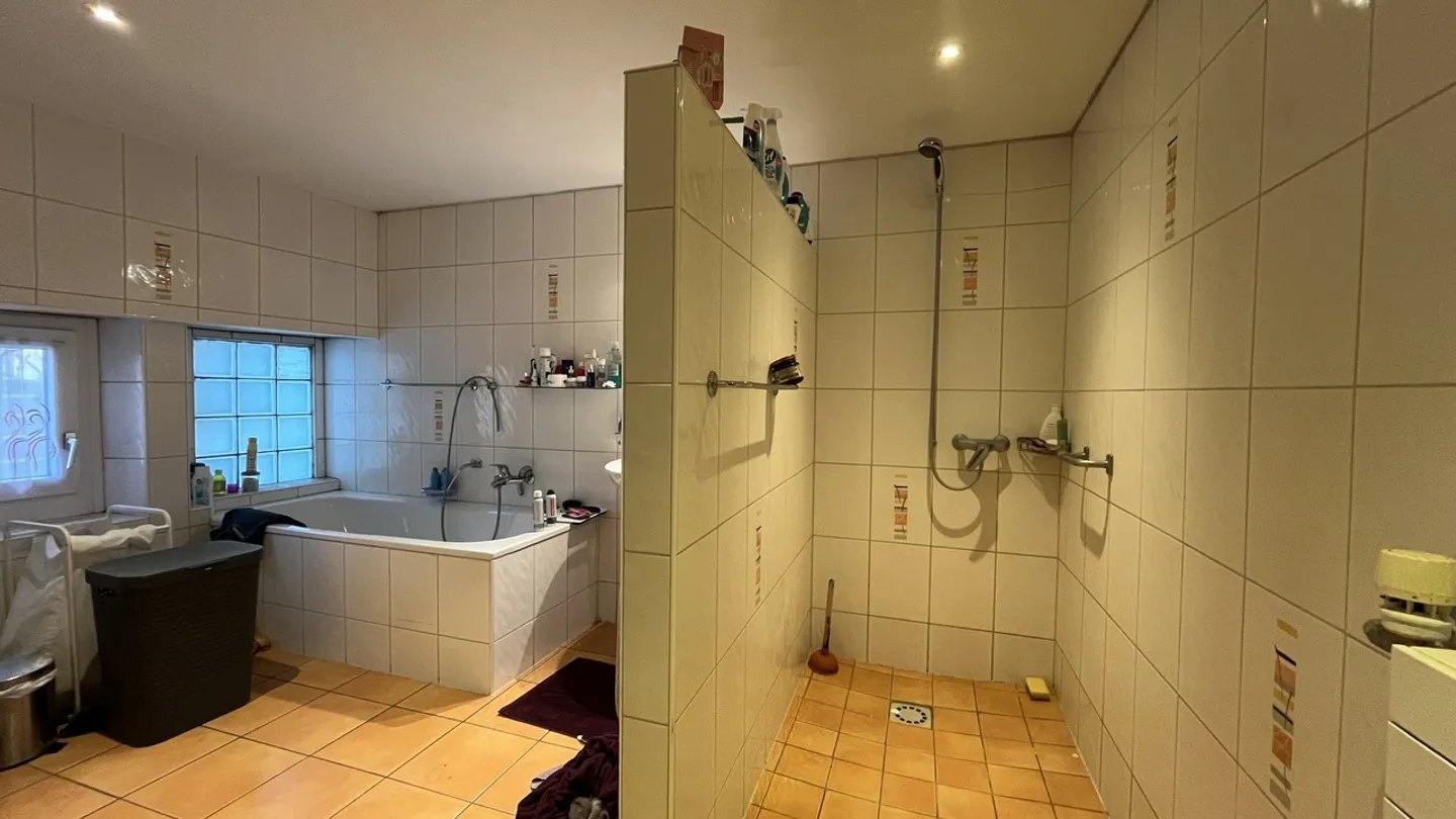 Belle ferme avec permis de construire pour 5 appartements. - Photo 8 sur 13