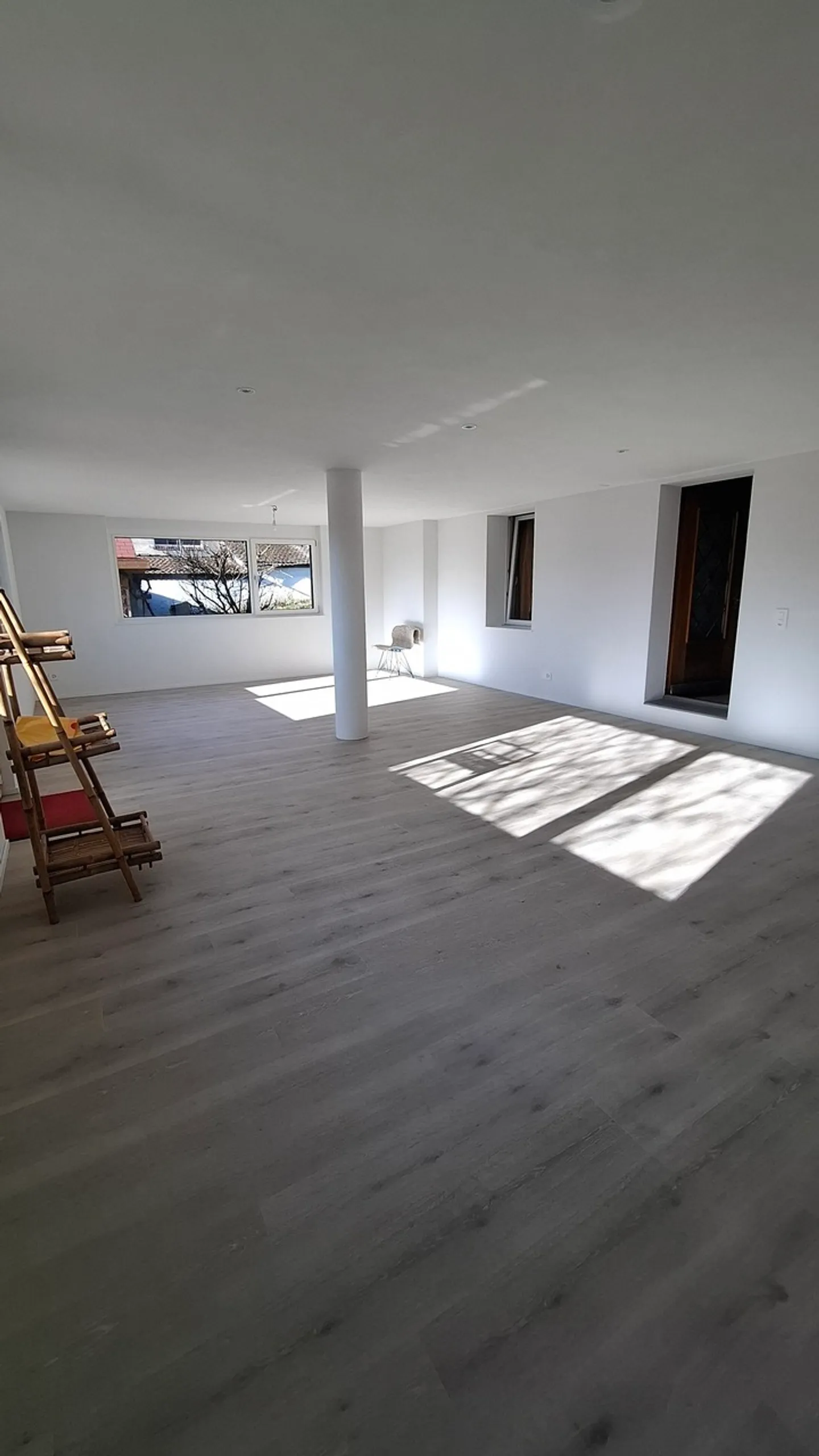 For rent, renovated apartment, 1522 Lucens, Ref 5916591 - Photo 2 of 3