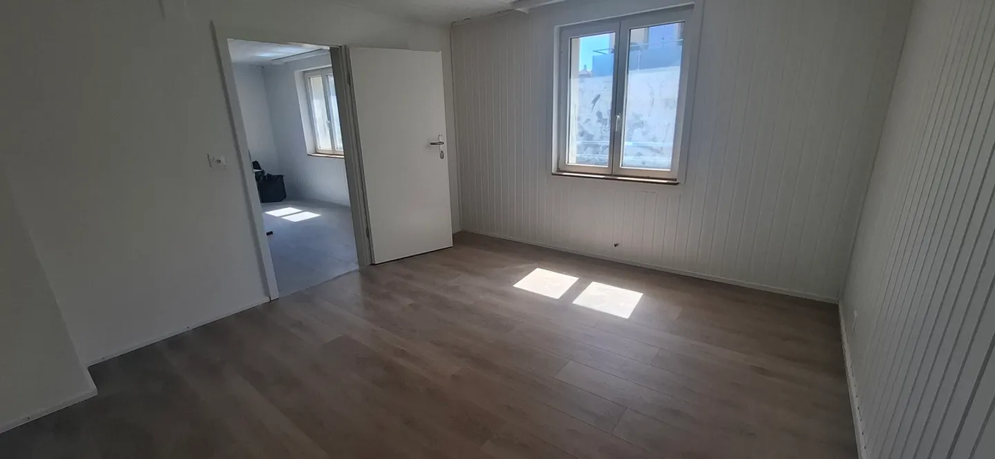 4,5-Zimmer-Wohnung in Cousset mit Dachboden - Foto 7 von 8