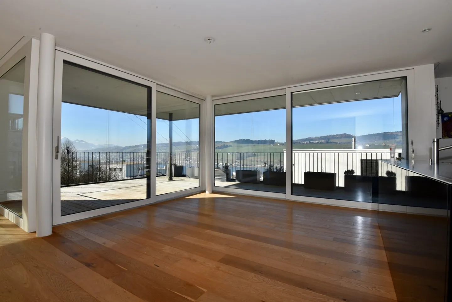 Appartamento esclusivo con vista lago - Foto 6 di 13