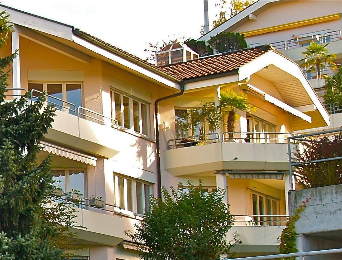 Grosszügige Wohnung mit Balkon - Foto 2 von 12
