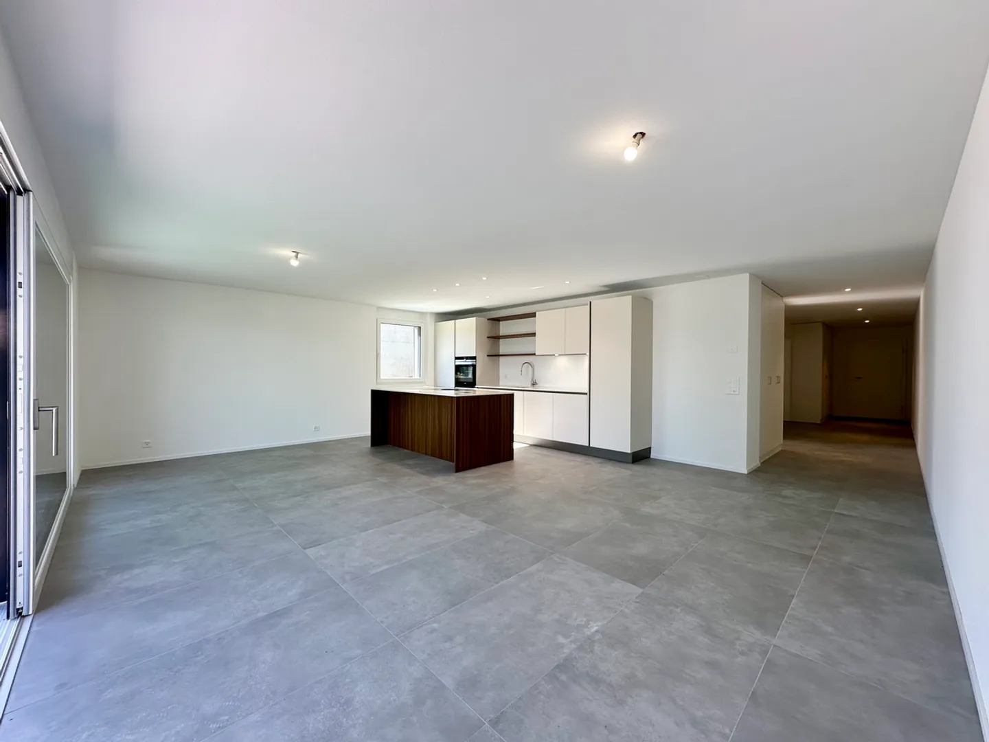 In esclusiva - ultimo appartamento di lusso 3.5 stanze - Foto 2 di 8