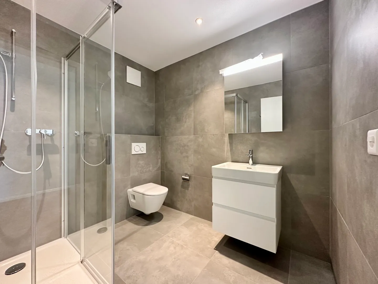 In esclusiva - ultimo appartamento di lusso 3.5 stanze - Foto 7 di 8