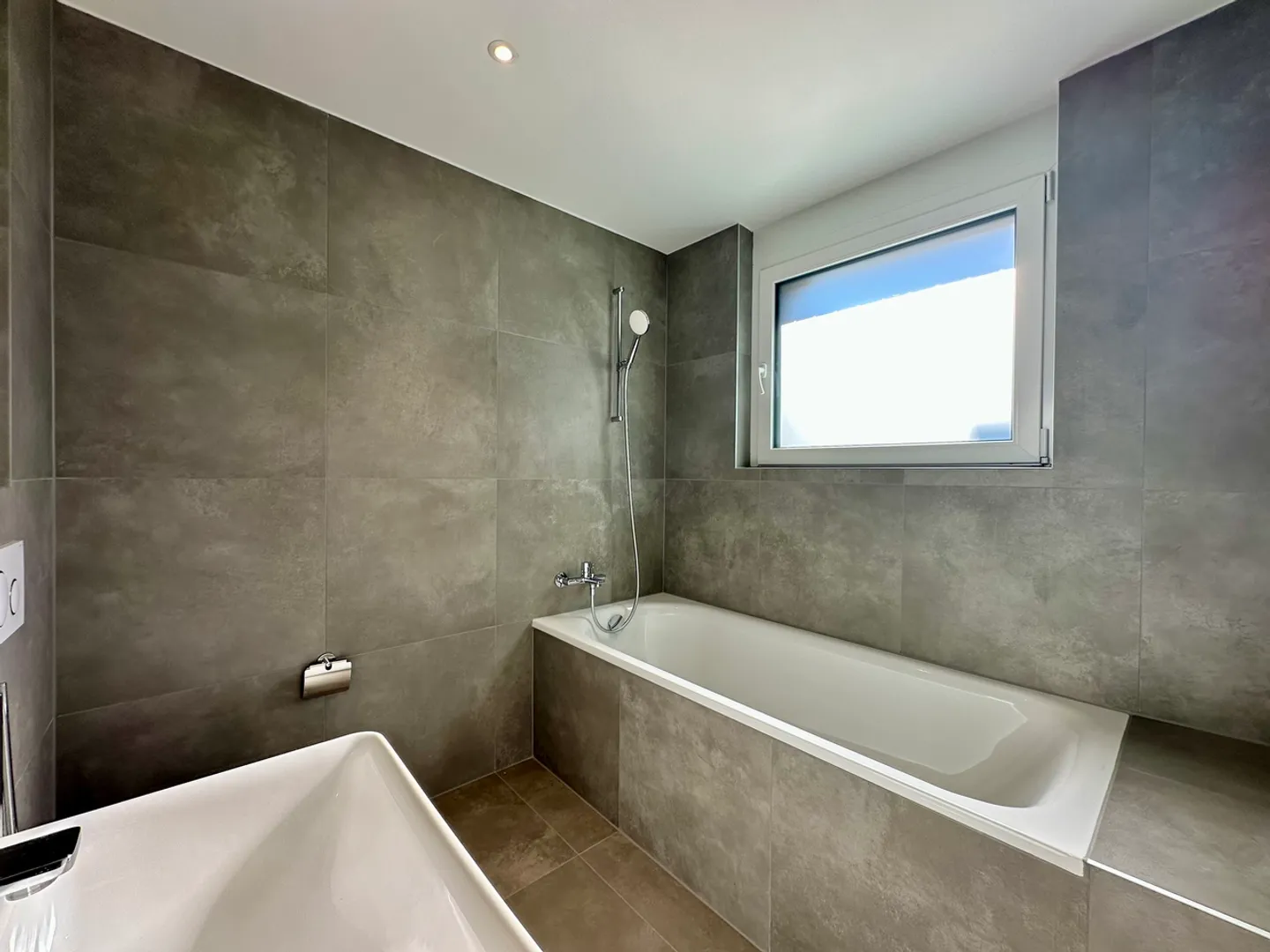 In esclusiva - ultimo appartamento di lusso 3.5 stanze - Foto 5 di 8