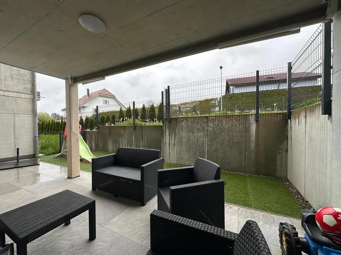 Magnifico appartamento di 4,5 locali con giardino privato - Foto 1 di 12