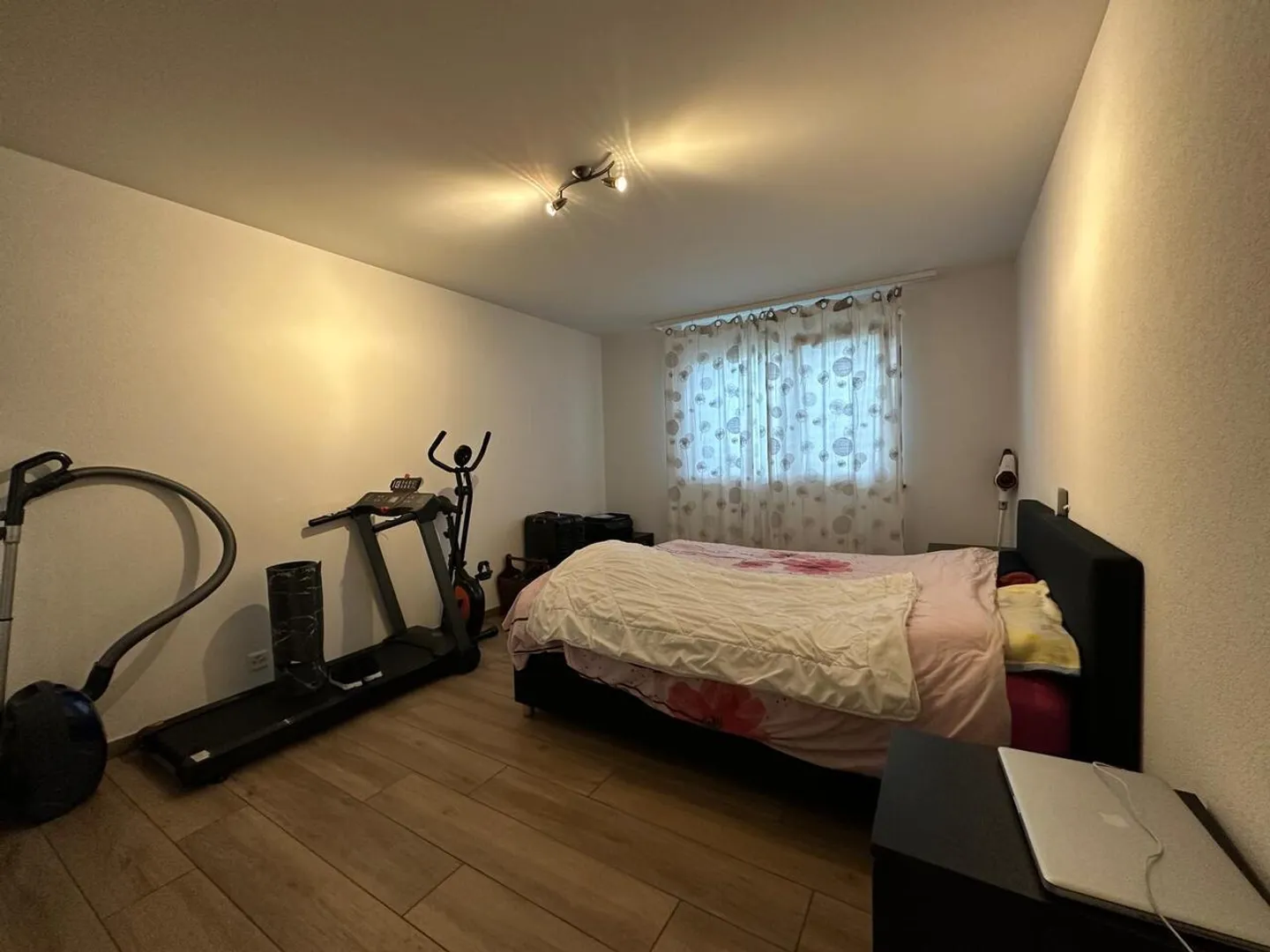 Magnifico appartamento di 4,5 locali con giardino privato - Foto 8 di 12