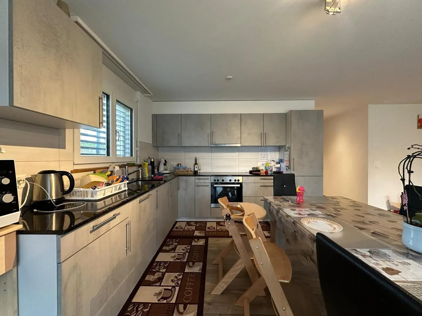 Magnifico appartamento di 4,5 locali con giardino privato - Foto 5 di 12