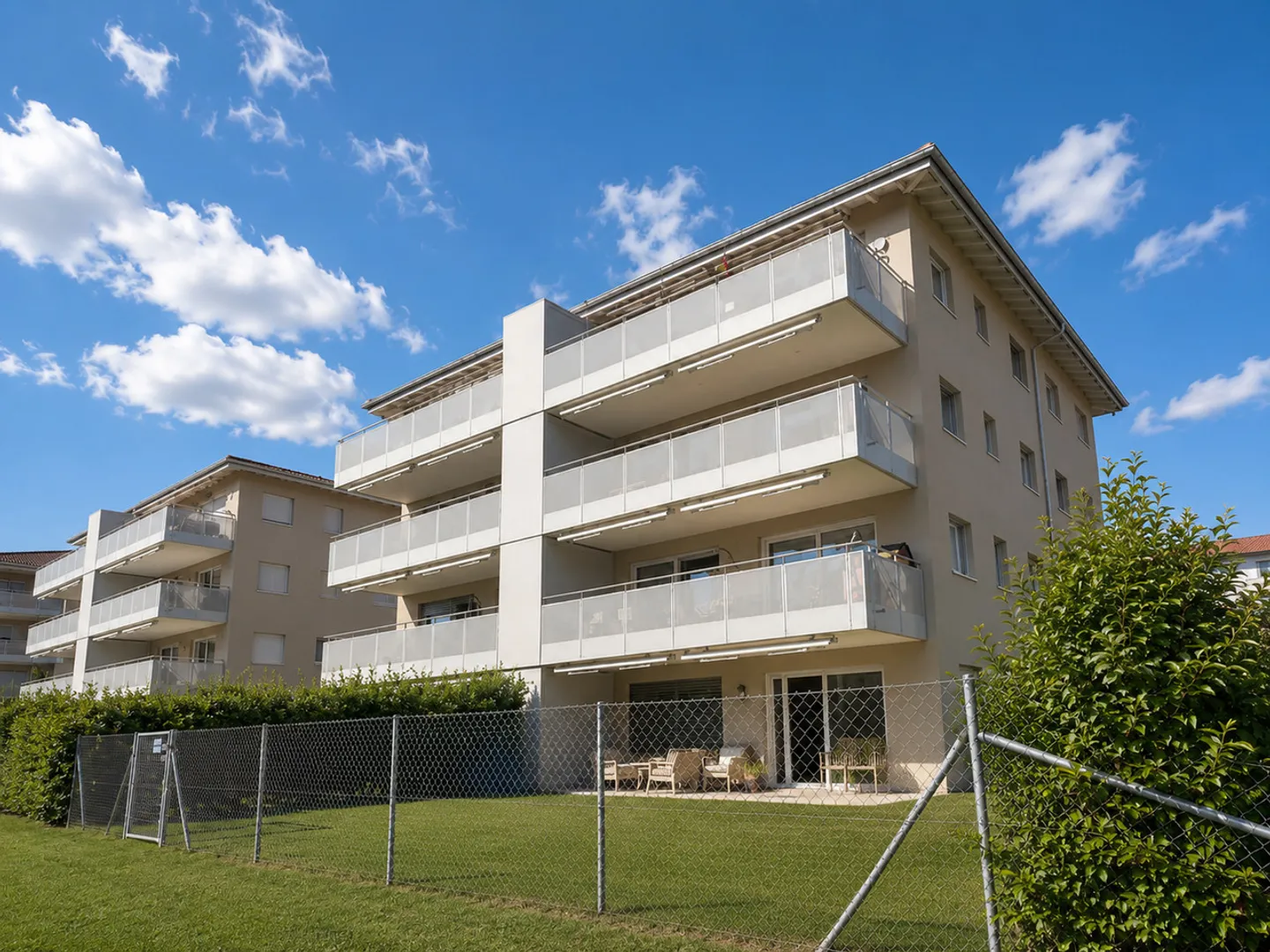 Like new 4.5-room apartment with terrace in Courtepin - Photo 8 of 9