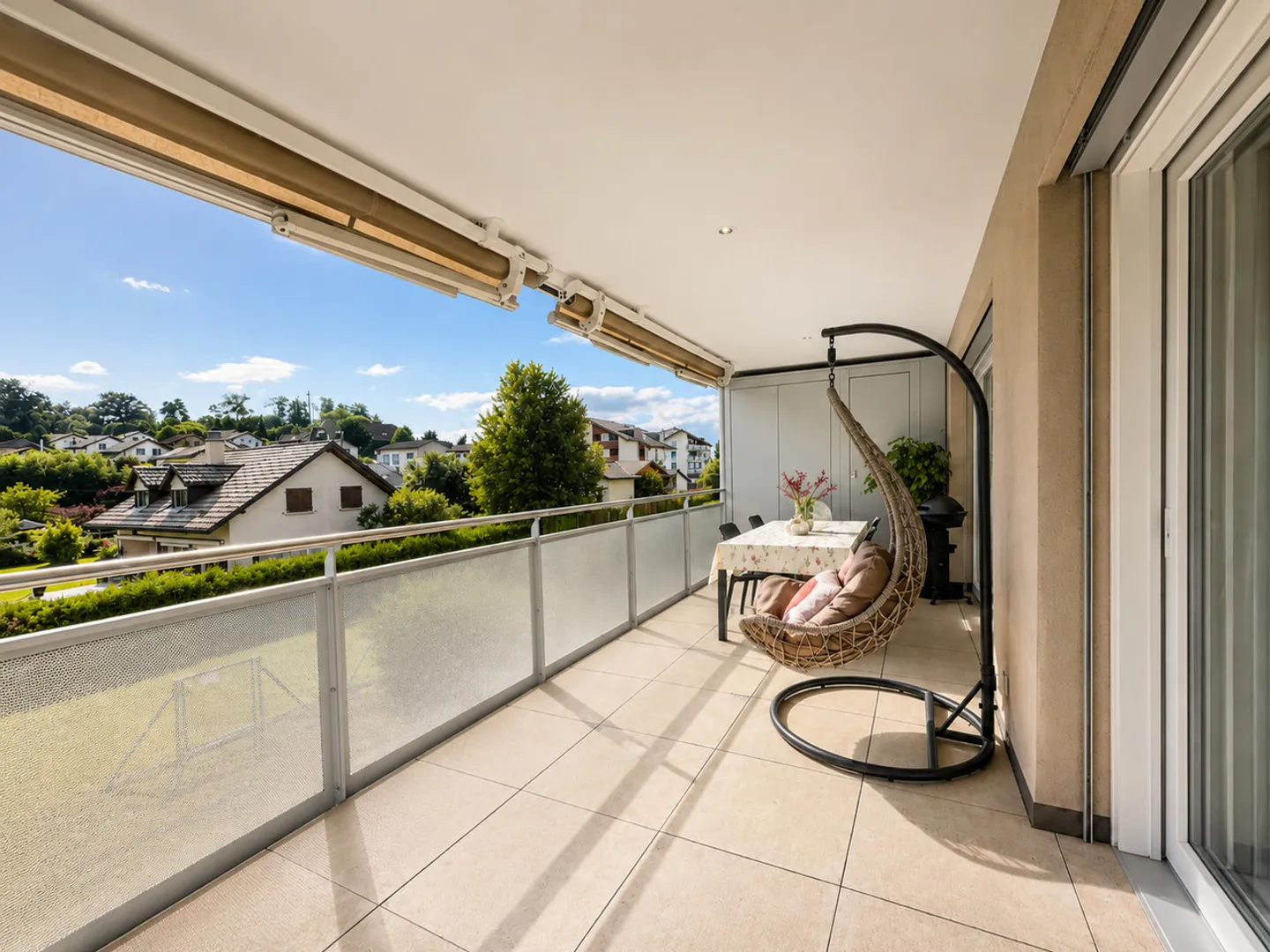 Like new 4.5-room apartment with terrace in Courtepin - Photo 7 of 9