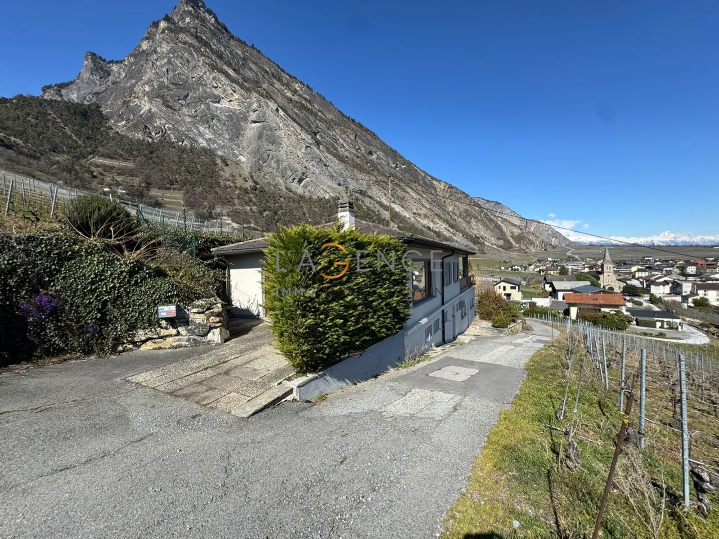 Da ristrutturare - Casa indipendente nel cuore del vigneto del Vallese! - Foto 9 di 10