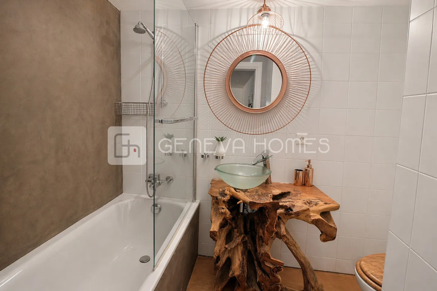 Charming atypical house in Chêne-Bougeries - Photo 8 of 12