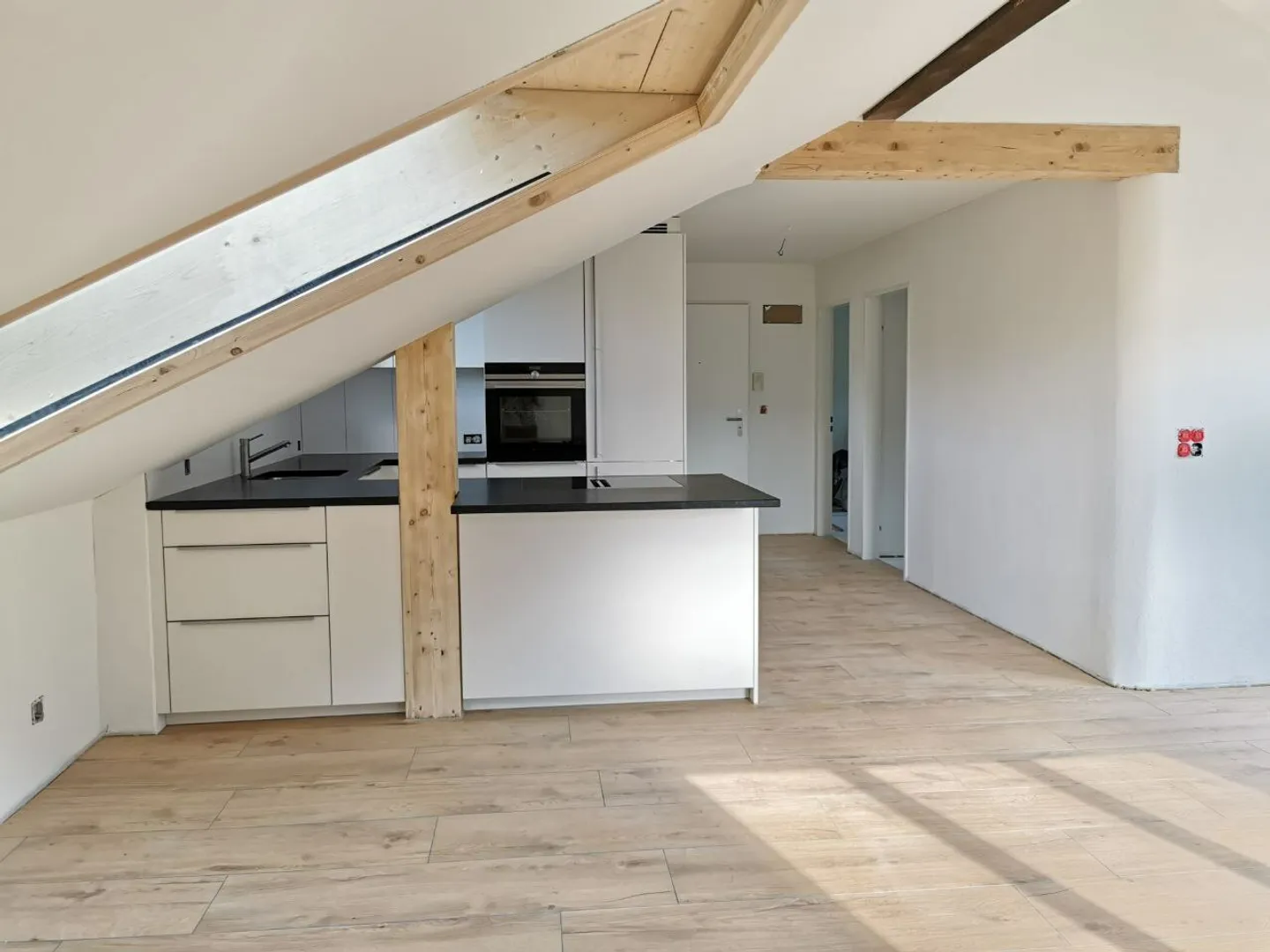 Everyday and Holiday in One - Newly Renovated Attic Apartment with Balcony - Photo 5 of 9