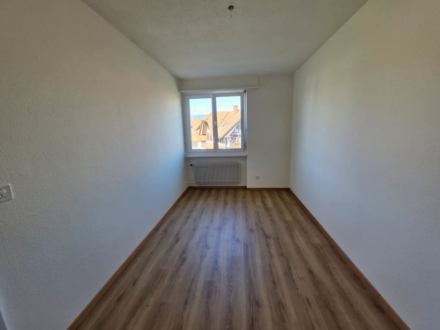 Live quietly and affordably in the beautiful Wasseramt - Photo 8 of 9