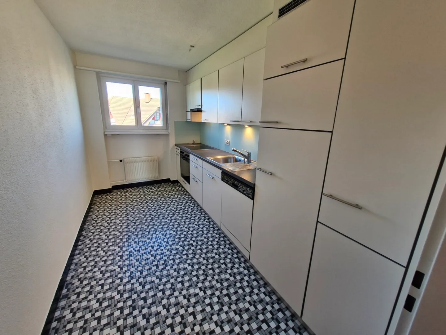 Live quietly and affordably in the beautiful Wasseramt - Photo 3 of 9