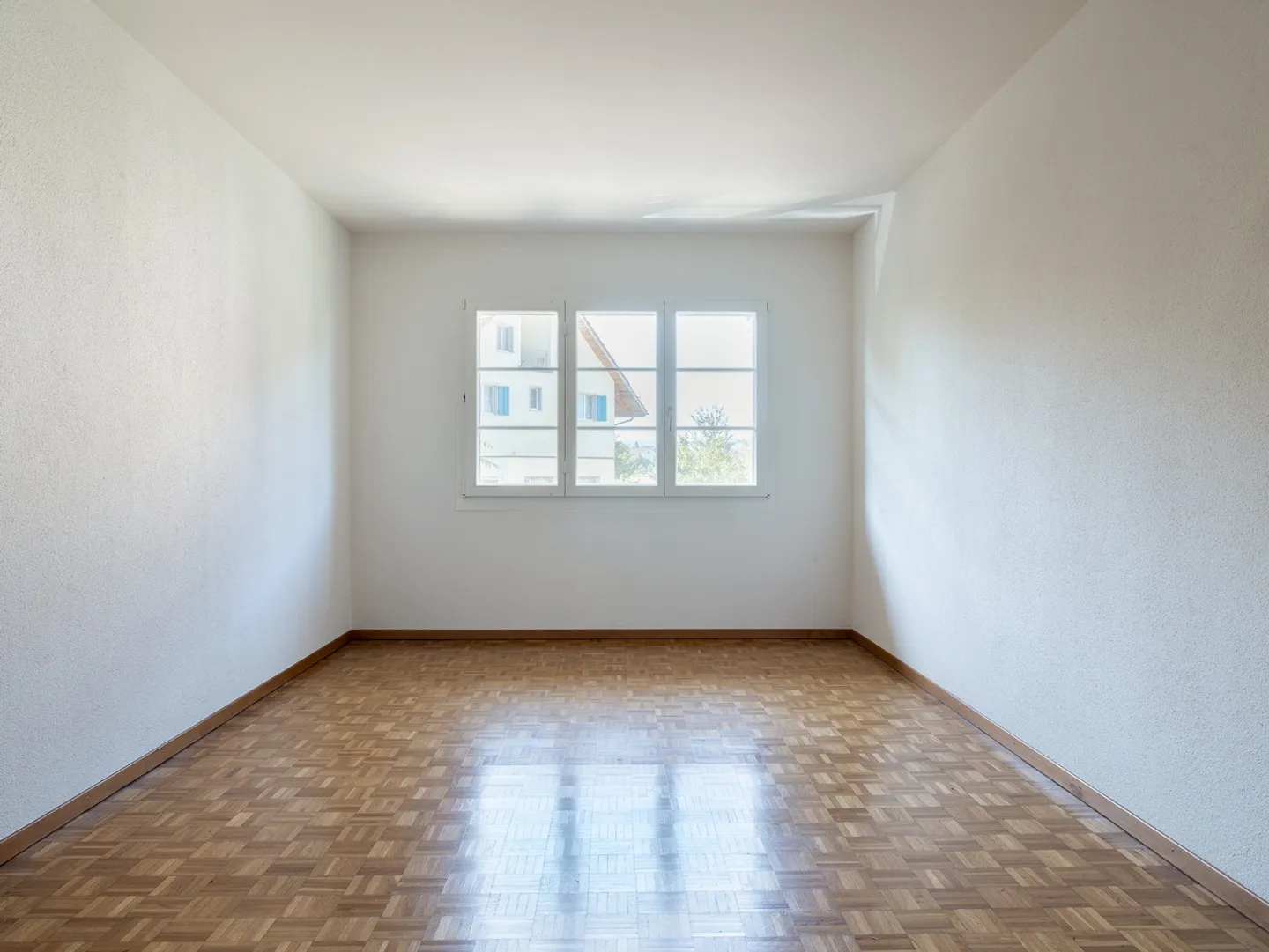 Heimeliges Zuhause im Dorfkern von Brüttisellen - Photo 10 of 13