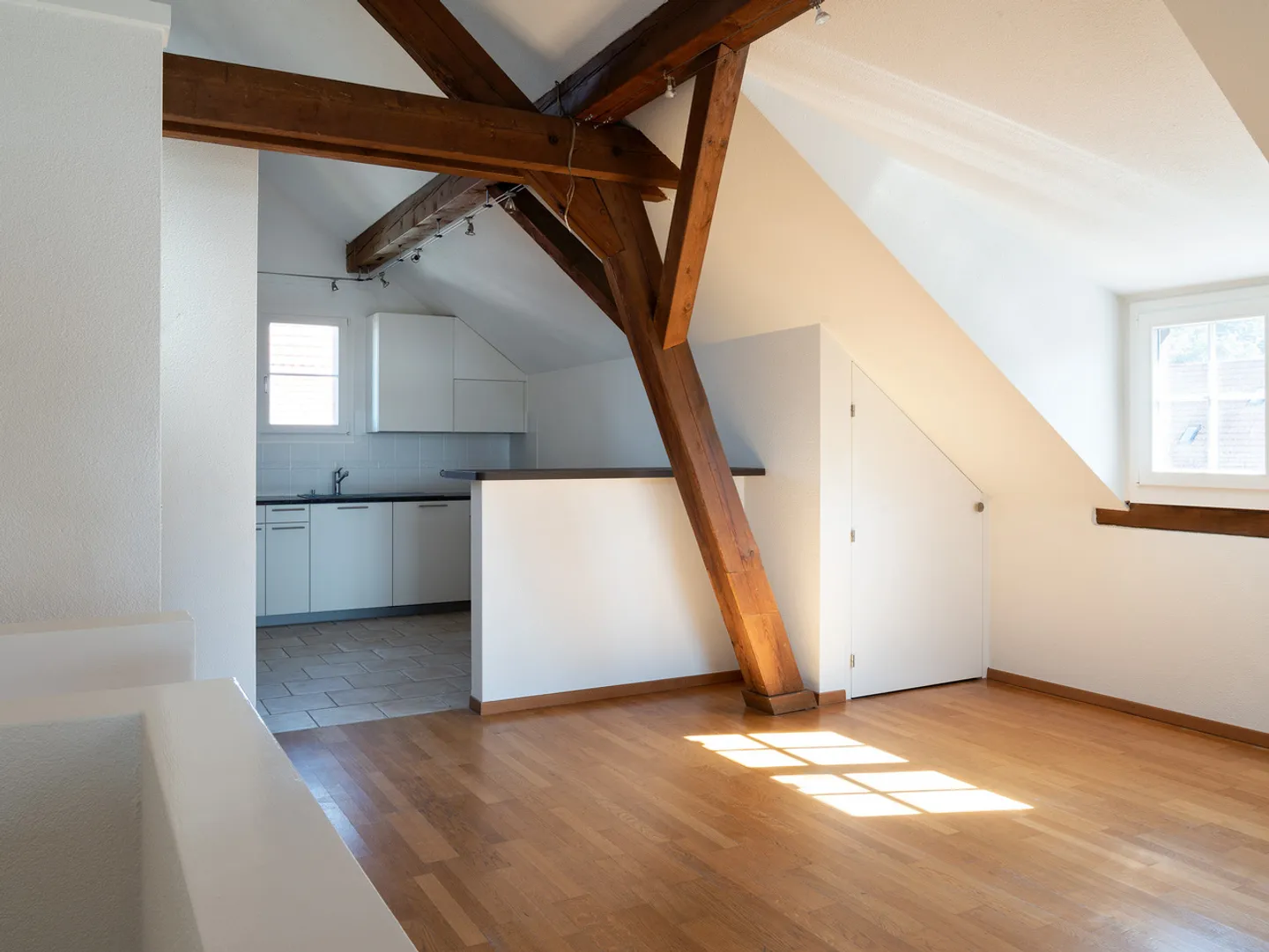 Heimeliges Zuhause im Dorfkern von Brüttisellen - Photo 8 of 13