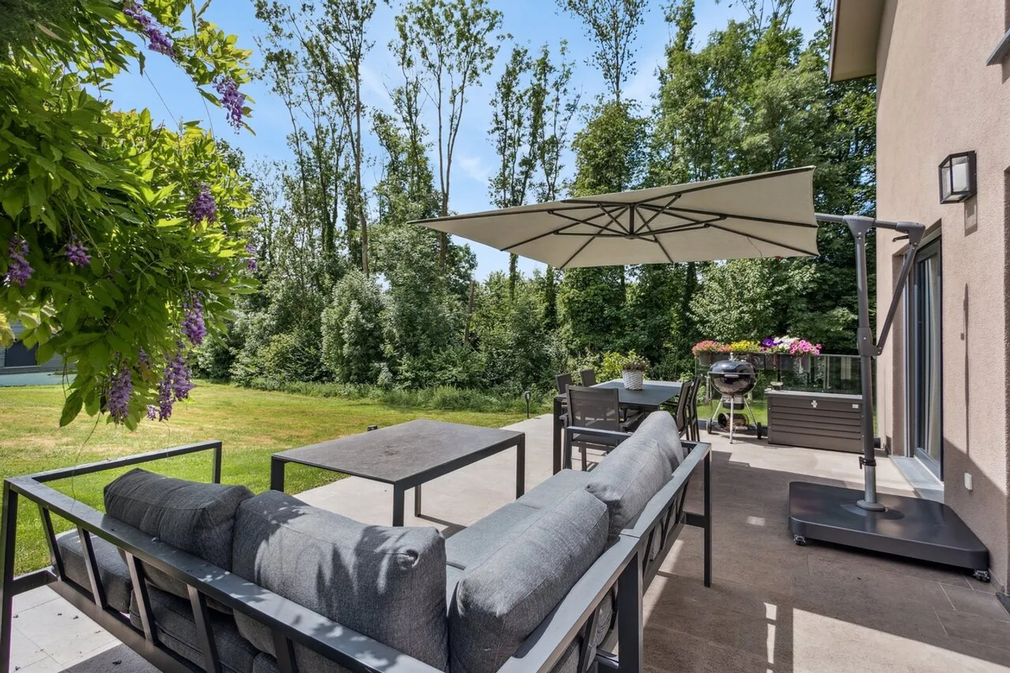 Spacious family home, absolute calm and preserved natural setting - Photo 13 of 13